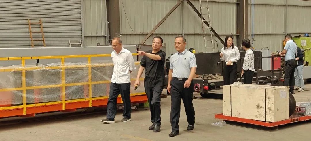 熱烈歡迎省市場(chǎng)監督管理局認證處史明甫處長(cháng)等一行蒞臨東起集團考察調研！